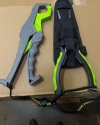 Kit de Alicate e Pegador de Peixes com Cinta para Pesca - Águas Nobres